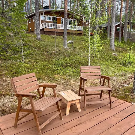 Traditional Lakeside * Rovaniemi