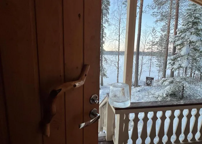 Traditional Lakeside *