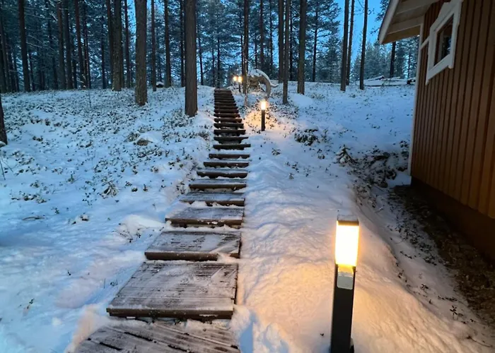 Traditional Lakeside Horská chata
