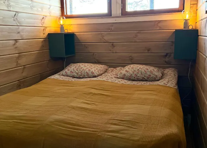 Traditional Lakeside * 로바니에미